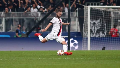 Pjanic'ten yenilen gollere cevap!
