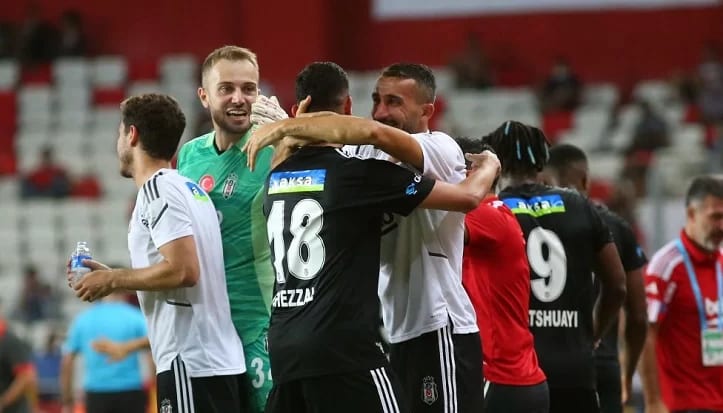 Portekiz ve Belçika, Beşiktaş'ı konuşuyor! Sporting'i uyardılar! İşte o manşetler...