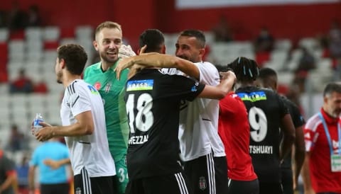 Portekiz ve Belçika, Beşiktaş'ı konuşuyor! Sporting'i uyardılar! İşte o manşetler...