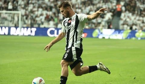 Porto'nun hamlesi başarısız! Beşiktaş, Semih Kılıçsoy’u bırakmıyor!
