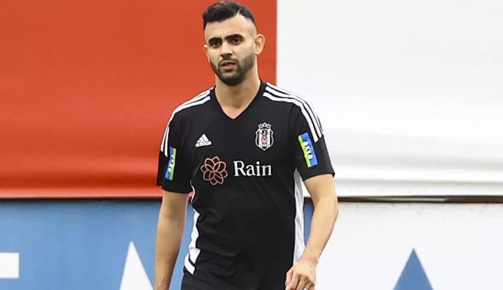 Rachid Ghezzal'den oğlunun ameliyatı hakkında bilgilendirme!