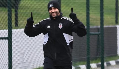 Rachid Ghezzal'ın yeşil sahalara dönüş tarihi belli oldu!