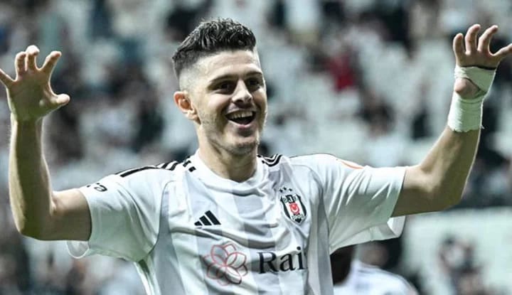 Rashica, Fernando Santos'la parlıyor!