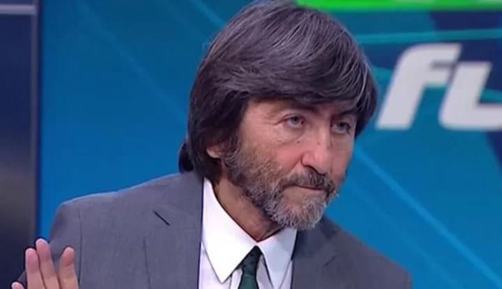 Rıdvan Dilmen'den açıklamalar! "Emre kararı riskli bir rotasyon"