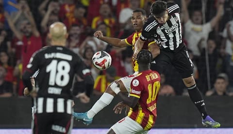 Rıdvan Yılmaz'dan eleştiri!