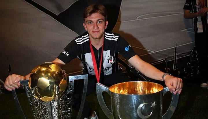Rıdvan Yılmaz'ı Almanya'dan isteyen iki kulüp belli oldu! Beşiktaşlı eski oyuncu devrede...