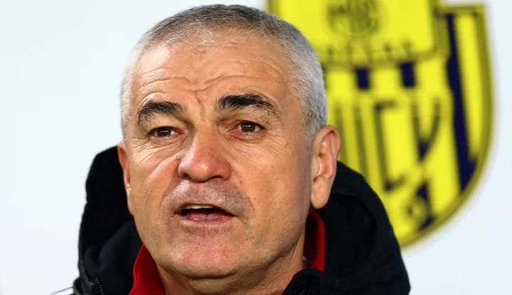 Rıza Çalımbay'dan Rebic açıklaması! "Rebic'in kendisini yükseltmesi gerekiyor"