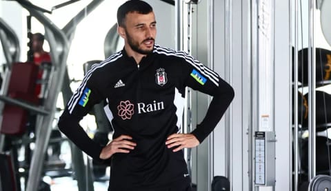 Romain Saiss'te şüpheli durum! Kasımpaşa maçında yer alacak mı?