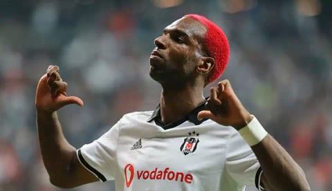 Ryan Babel’den Beşiktaşlılara çağrı! ‘‘Dişlerini sıkmalılar’’