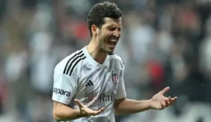 Salih Uçan’dan flaş açıklama! ‘‘Söylenecek çok şey var ama sezon sonu söylenir’’