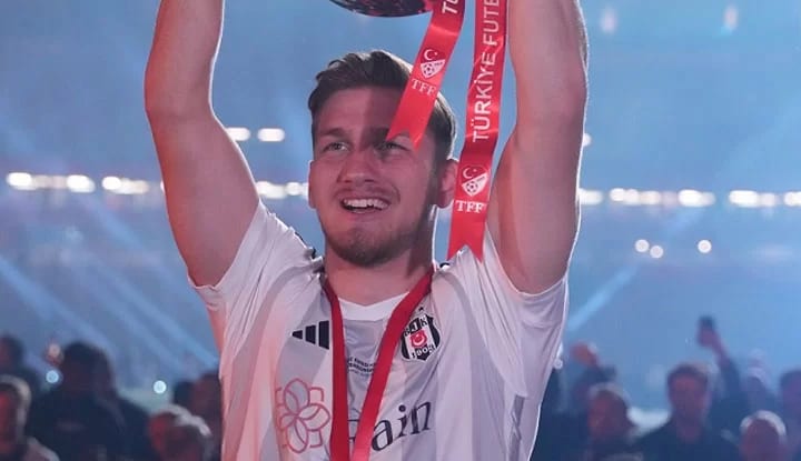 Semih Kılıçsoy'dan maç sonu açıklaması! "Kupayı taraftarımıza armağan etmek istiyoruz"