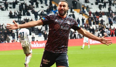 Şenol Güneş geldi! Cenk Tosun parladı!