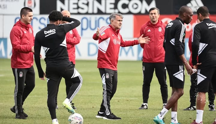 Şenol Güneş istatistiklerde Okan Buruk'un üstünde