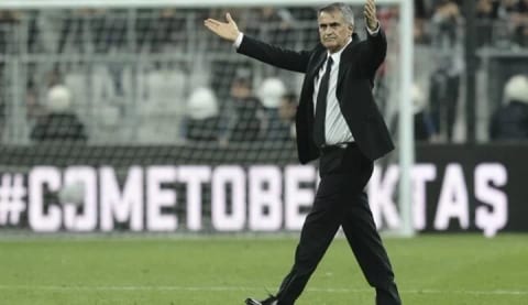 Şenol Güneş karşılaşma öncesi konuştu! "Taraftarın istediğini sunmak zorundayız"