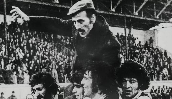 Şenol Güneş'ten Ahmet Suat Özyazıcı mesajı!