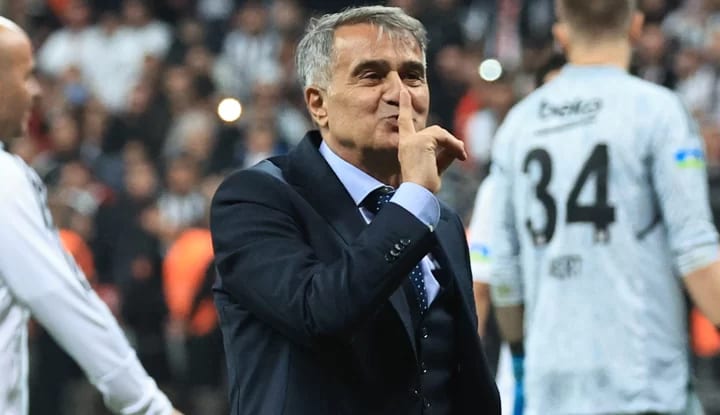 Şenol Güneş'ten Ghezzal açıklaması! "Ghezzal, Dünya Kupası arasına kadar aramızda olmaz"