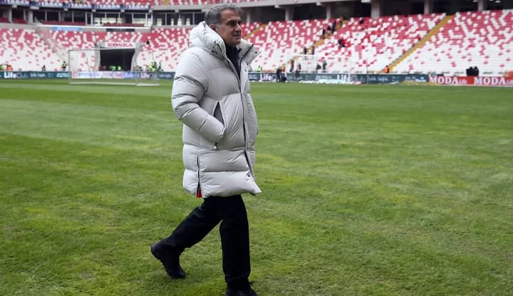 Şenol Güneş'ten Ghezzal açıklaması!