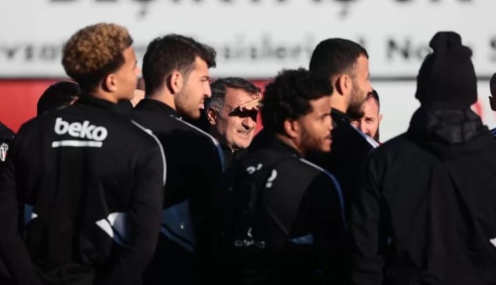 Şenol Güneş'ten maç öncesi takıma moral! "Beşiktaş gibi oynamalıyız"