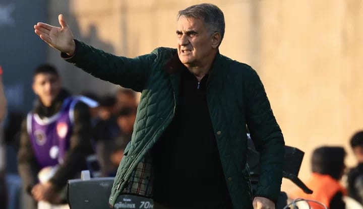 Şenol Güneş'ten maç sonu açıklamalar! "Beşiktaş büyük kulüp herkes başarı bekliyor"