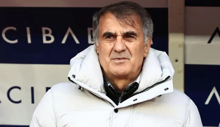 Şenol Güneş'ten maç sonu açıklamalar! " Oyunumuz bugün ki maçı kazanmamıza yetmedi"