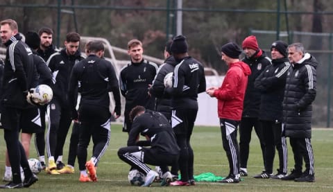 Şenol Güneş'ten oyunculara ültimatom!