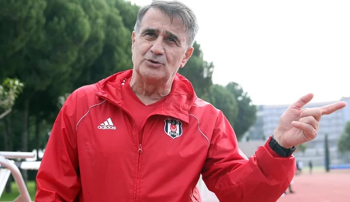 Şenol Güneş’ten son dakika yabancı transfer ve Weghorst açıklaması!