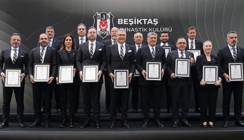 Serdal Adalı ve yönetim kurulu mazbatasını aldı!