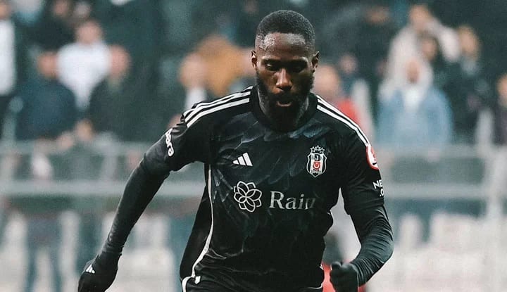 Serdal Adalı'dan Masuaku yorumu! "Psikoloğu benim, ilacı bende!"