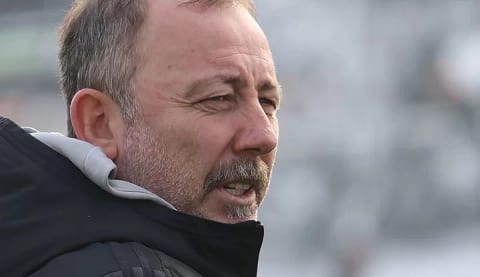 "Sergen hocanın bugün sol bekte..."