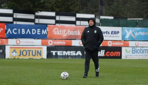 Sergen Yalçın, kritik dönem için kadro kararını verdi!