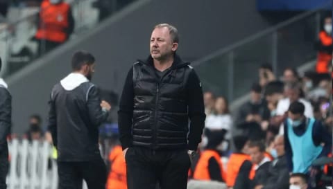 "Sergen Yalçın, kulübede unuttu"