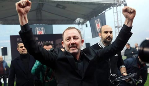 Sergen Yalçın, profil fotoğrafını değiştirdi; sosyal medyada gündem oldu!