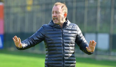 Sergen Yalçın'dan çarpıcı sözler! "Malzemecimiz bile yok"