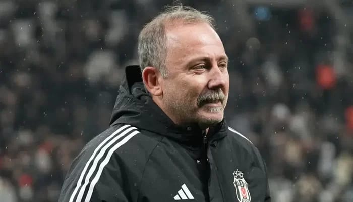 Sergen Yalçın’dan derbi sonrası oyuncularına mesaj: "Pes etmek yok"