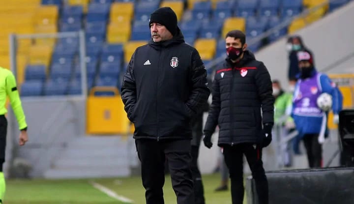 Sergen Yalçın'dan flaş sözler! "Çay kahve içsinler, Ben de 'Böyle olmayacak' diyorum"