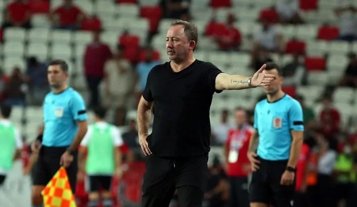 Sergen Yalçın'dan futbolcularına: "Mesajı verin"