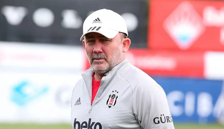 Sergen Yalçın'dan sürpriz karar! Tam 10 futbolcuyla...