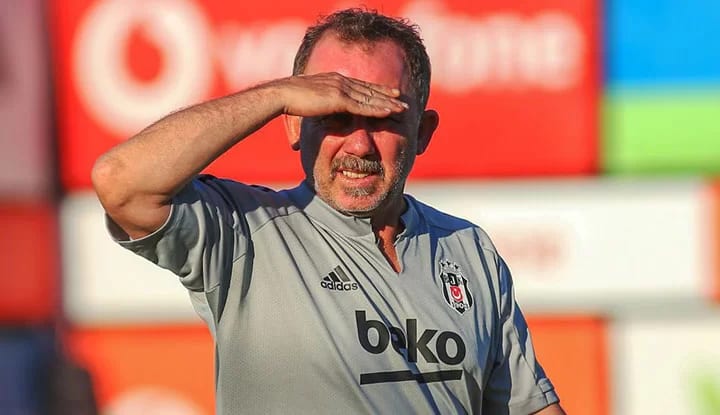 Sergen Yalçın'ın kafasını karıştıran transfer! Sözleşmesi feshedilmişti!