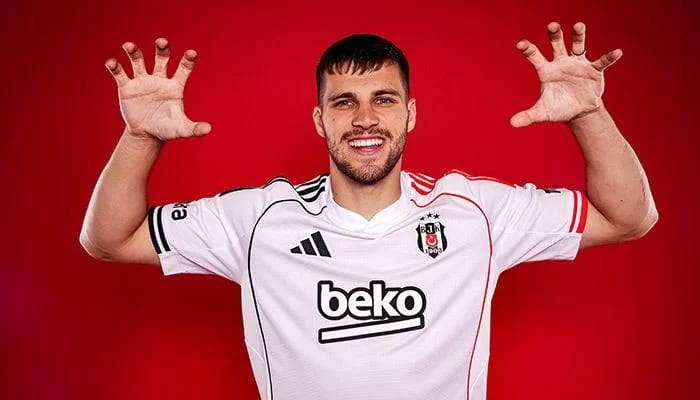 Slavia Prag’dan Jurasek açıklaması