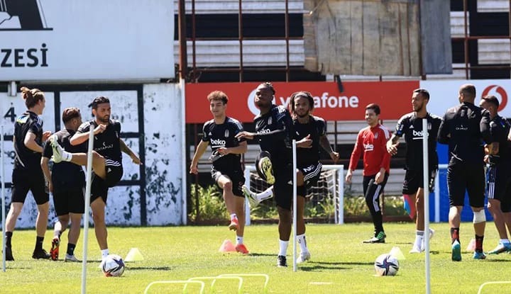SON DAKİKA! Beşiktaş'ın Göztepe maçı kamp kadrosu açıklandı