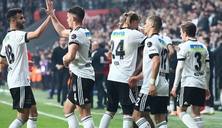 Beşiktaş'ın ilk 11'i belli oldu