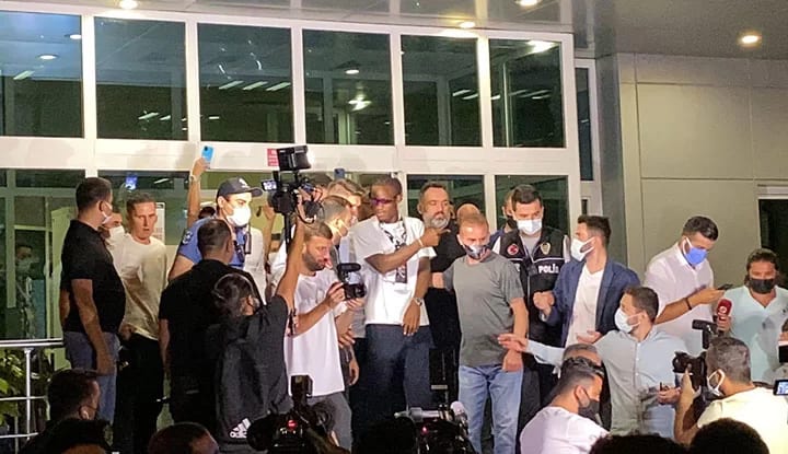 Michy Batshuayi, İstanbul'a geldi ve paylaşım yaptı!
