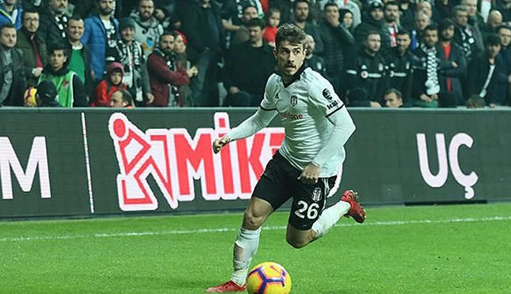 Tahkim Kurulu, Dorukhan Toköz'ün 2 maçlık cezasını onadı!