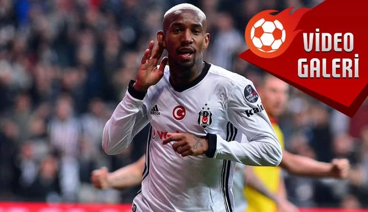 Talisca ve arkadaşlarından canlı yayında Beşiktaş tezahüratı