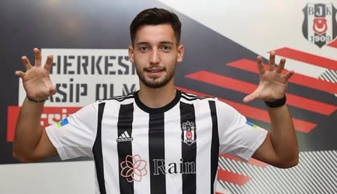 Tayyip Talha Sanuç istatistiklerde en tepede!