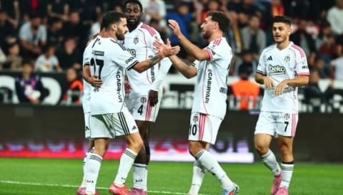Teknik ekibe moral: Ndidi'den planlı gol!