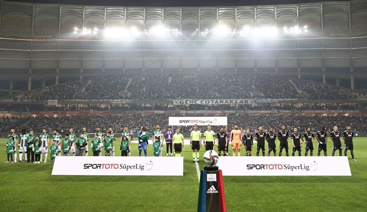 "Temennim Beşiktaş'taki son maçları olur ve ülkesinde futbol hayatına devam eder"