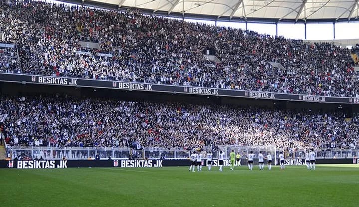 Türkiye Kadın Futbol tarihinin ilk resmi derbisinin biletleri satışa sunuldu