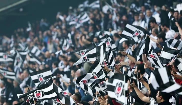 Valerien Ismael’in ayrılışına lokma dağıttı!