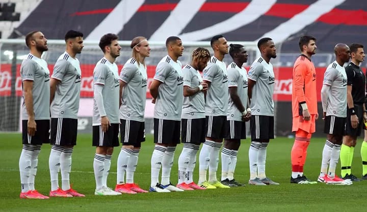 "Valla gitsinler, ailecek kurşun döktürsünler"